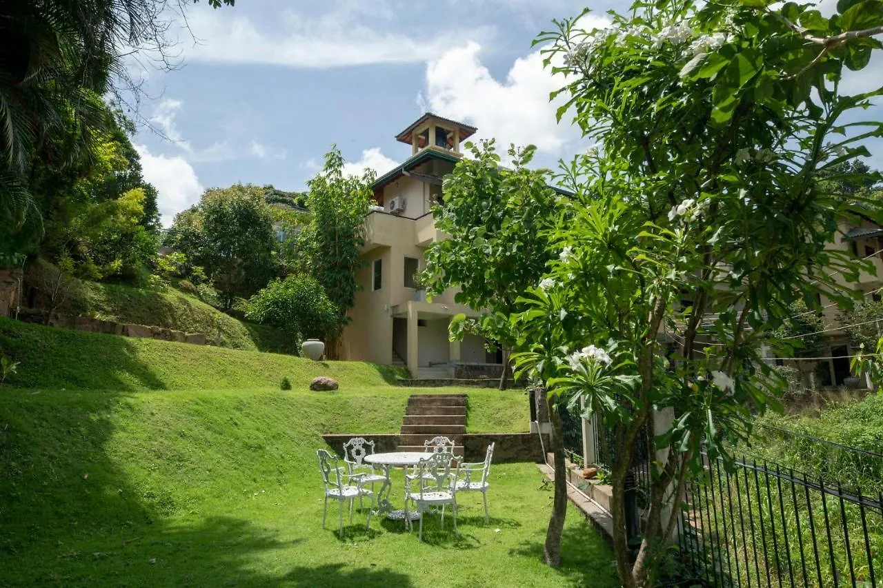 **** Resort Melheim Kandy Villas Sri Lanka