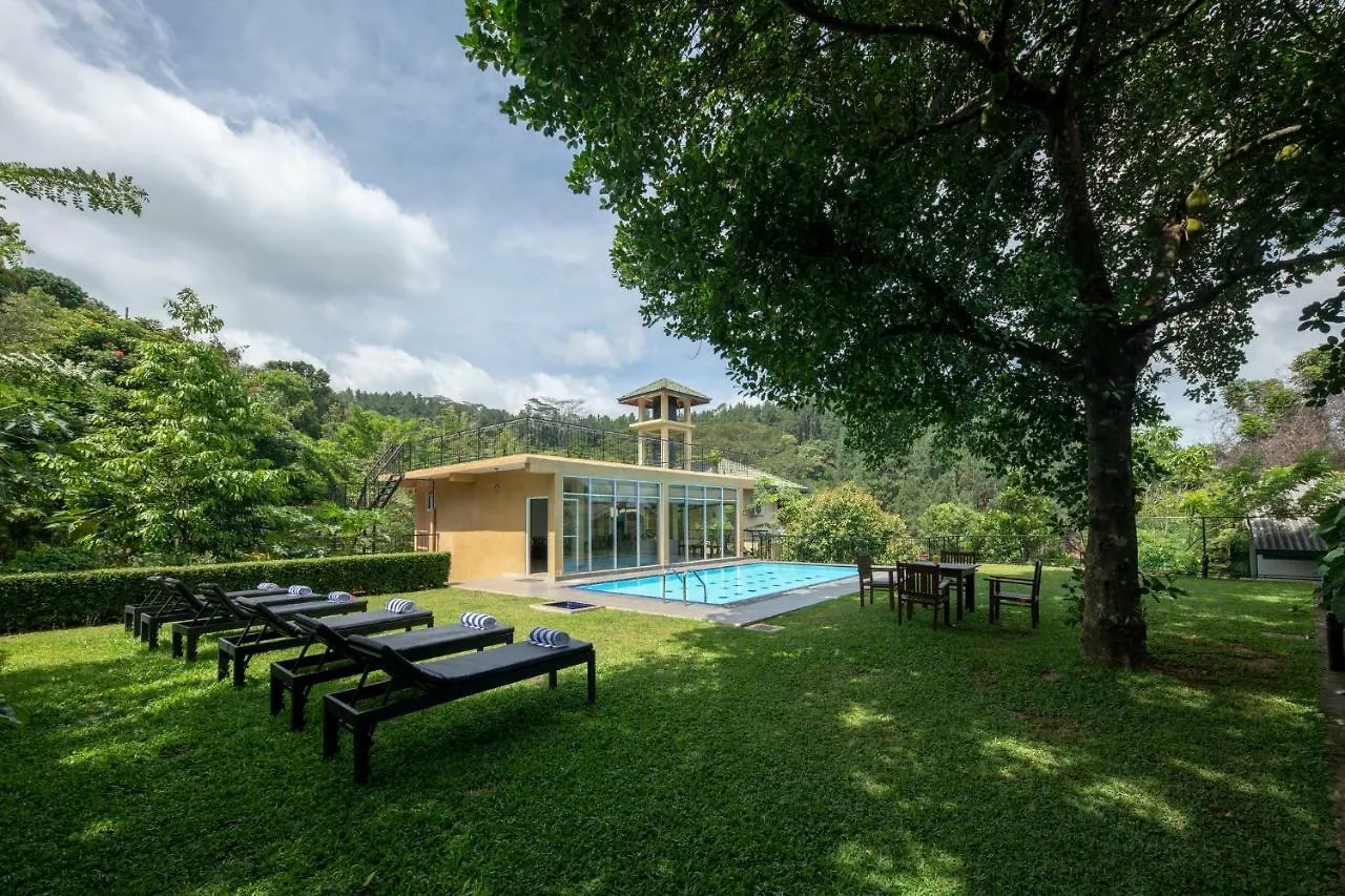 Melheim Kandy Villas 4*,